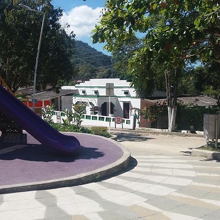 Hostel Villa Silvia Минка Экстерьер фото