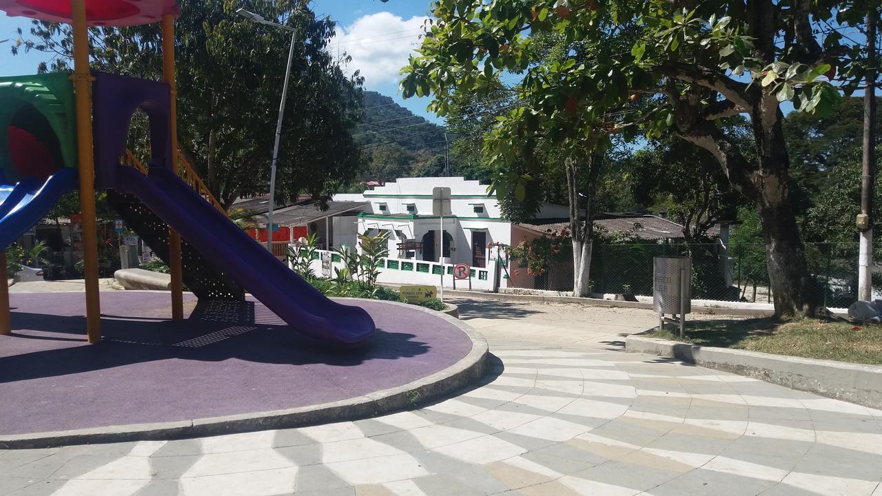 Hostel Villa Silvia Минка Экстерьер фото